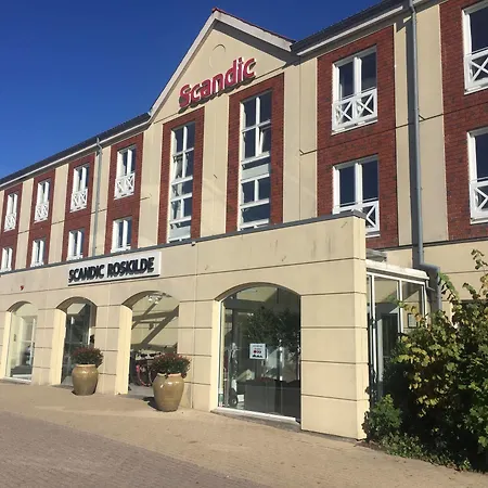 Scandic Park Hotell 4*
